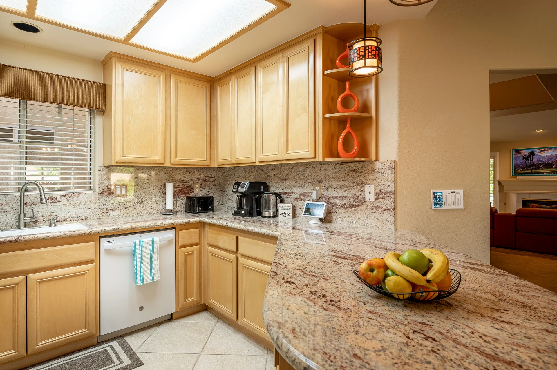 Coachella Chill · Kitchen & Dining photo 1