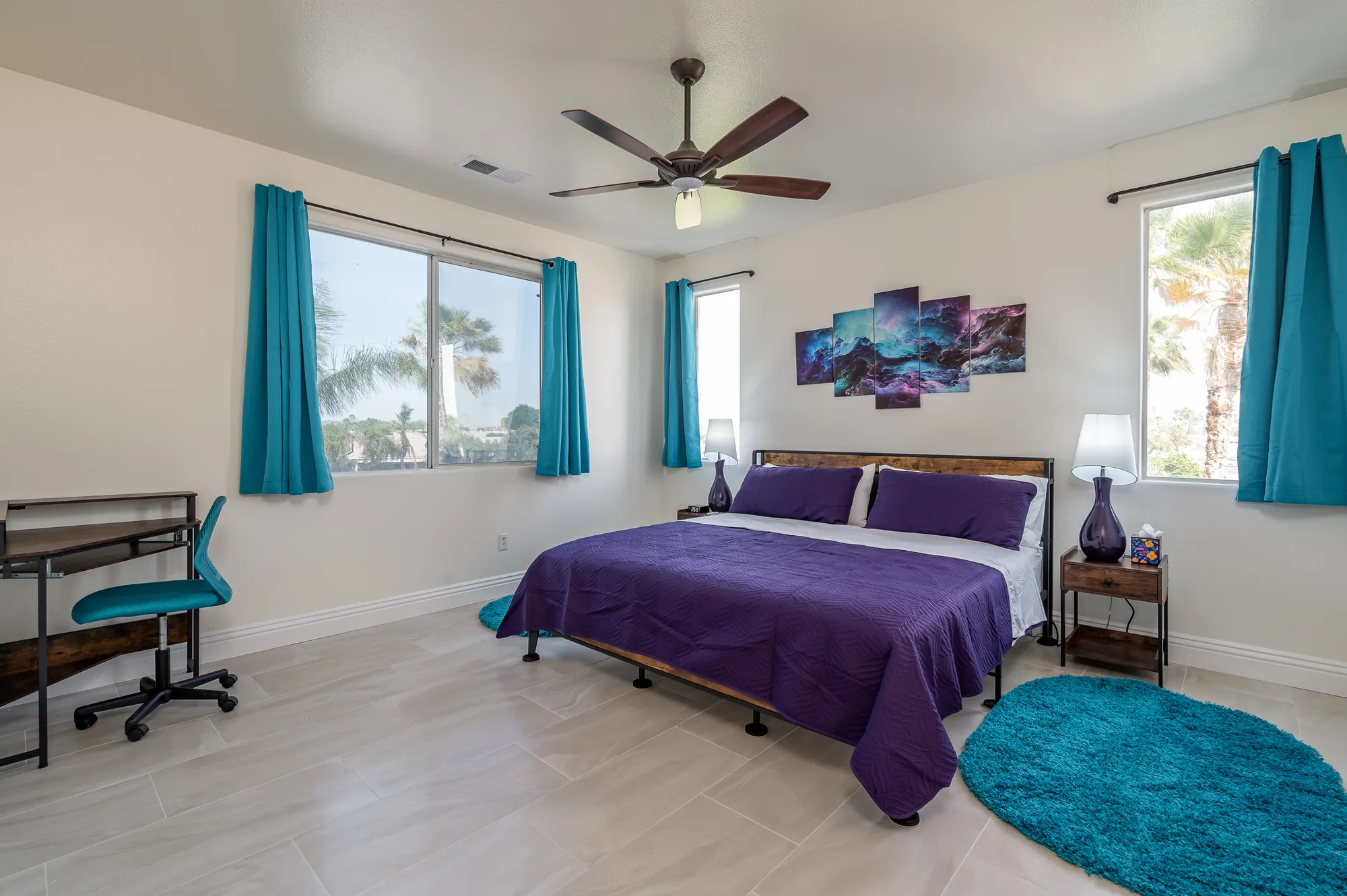 Coachella Play · Bedrooms at a Glance photo 1